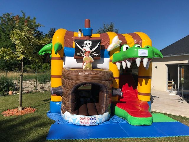 Château gonflable Pirate – 6m x 7m